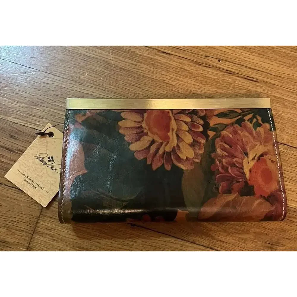 Patricia Nash Multicolor Floral Leather Frame Wallet B000603